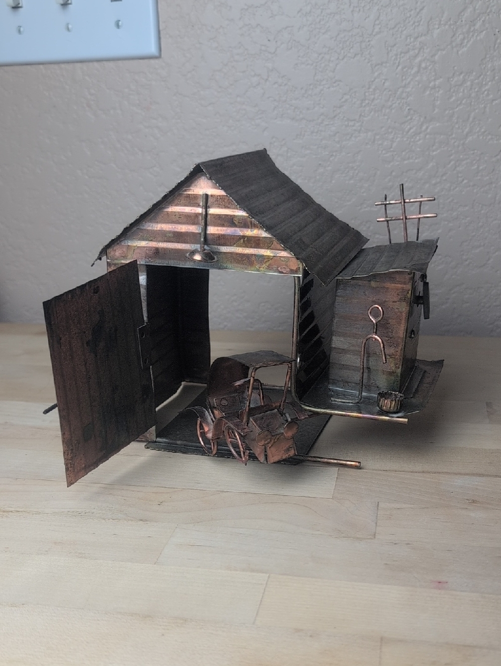 Music Box-Barn Carriage-Copper Metal w Movement Vintage
